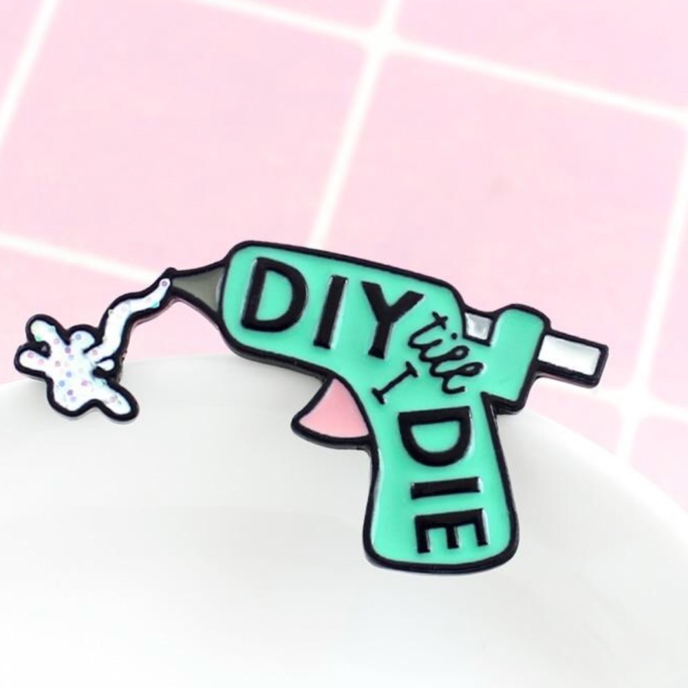 DIY Fashion Pin Brooch for Creatives